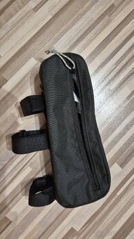 Taška na rám bicykla 1,5 ACTV 100 čierna