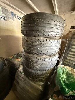 Letné pneumatiky 255/55 R17 4x / 225/50 R16 Y 4x. Spolu - 8x
