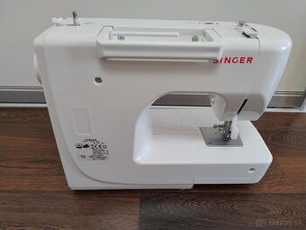 Predám šijací stroj Singer