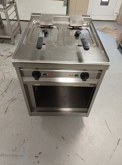 Elektrická dvojitá fritéza EKU 15 kW se stojanem