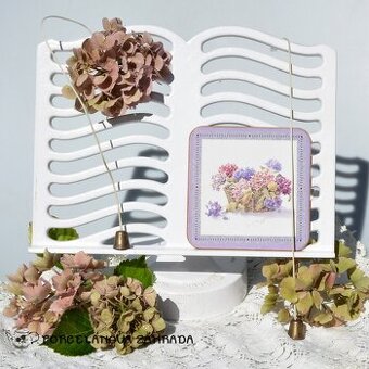 Ťažký liatinový vintage stojan na knihu, tablet, obrázok