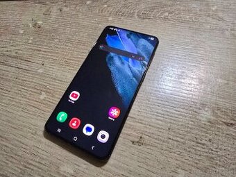 Samsung S21 plus 256gb plnefunkcny ma len bezne znamky pouzi