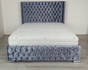 Luxusná čalúnená posteľ