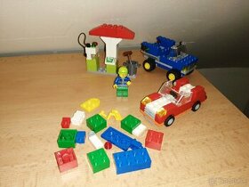 LEGO 5898 - Súprava na stavbu áut a čerpacej stanice