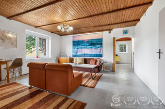 BOSEN | Na predaj rodinný dom s rozsiahlym pozemkom 5860 m2