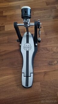 Pedál na basový bubon MAPEX P600