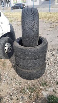 245/45r19 102V Nokian zimne - 1