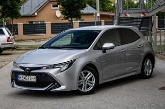 Toyota Corolla 1.8 Hybrid e-CVT Comfort WEBASTO AJ SPLÁTKY