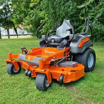 Traktor rider Husqvarna z560x 152cm