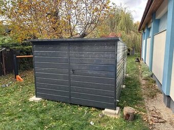 Plechová garáž 3×5 m – RAL7016 (grafitová)