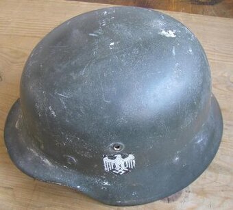 Německá helma M35 Wehrmacht