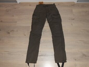 Predam nove kvalitne strecove moto nohavice MOTO ELEVEN CARG