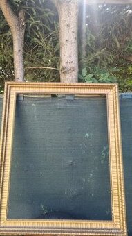 Ram na obraz starozitny.