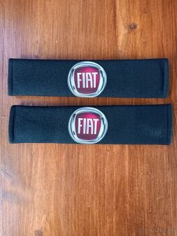 Predám návleky na bezpečnostný pas s logom Fiat - 1