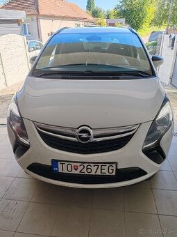Opel Zafira Tourer 2,0