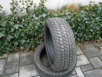 Predám 2x zimné pneu Vredestein 205/50 R17 93VXL