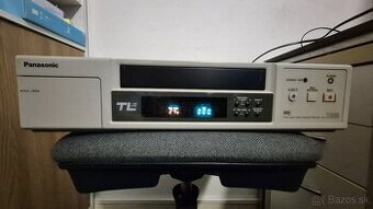 Predám VHS video rekordér Panasonic AG - TL 300