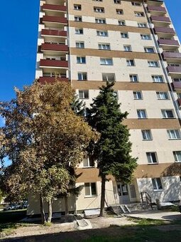 Na predaj 3 izbový byt v lokalite pri železničnej stanici