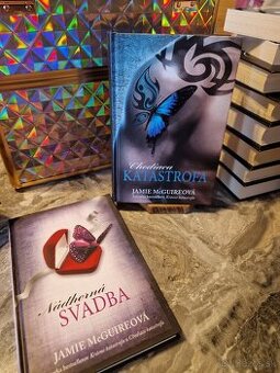 Séria kníh Chodiaca katastrofa