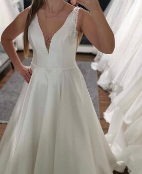 Svadobné šaty Monica Loretti