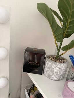 Versace Crystal Noir