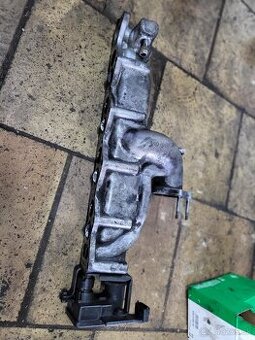 Sacie potrubie na Hundai Santa Fe r.v.2007