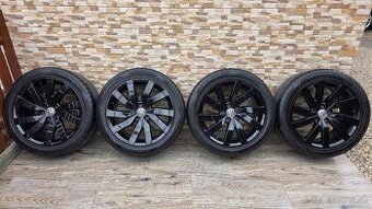 Predám orginál VW MARSEILLE disky,5x112 r18 Nokian 235/45r18