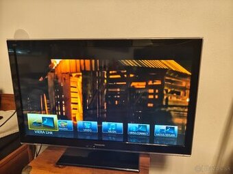 32" Panasonic VIERA TX-L32E5E