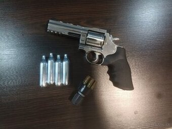 Airsoft ASG Dan Wesson 357. magnum