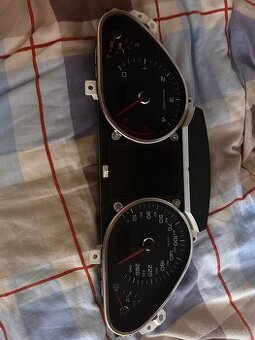 Farebne budiky Audi A6 C6
