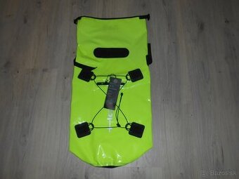 Predam novy nepremokavy ROLL BAG HELD za super cenu len 30 e