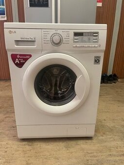 LG