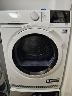 Sušička AEG