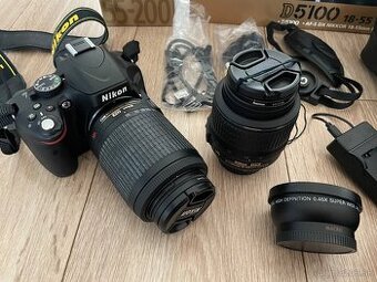 Nikon D5100 18-55 mm +zoom Nikkor 55-200