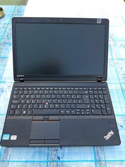 Lenovo Edge E520 CORE i5/SSD/WIN 11 Top stave
