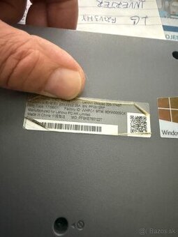 Lenovo ideapad 320-17ast