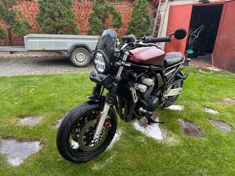 Yamaha fzs 600 fazer