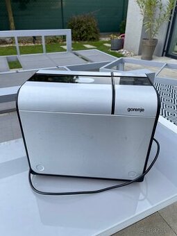 Domáca pekaren/pekarnicka Gorenje BM 900 AL