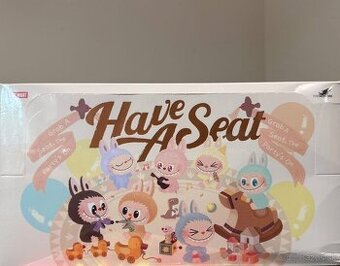 Celý kartón Labubu Have a Seat 5€/kus