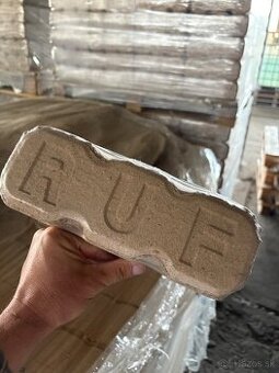 Brikety, pelety, pal. drevo.