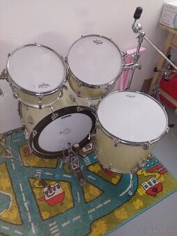 Predám shell set Amati 2