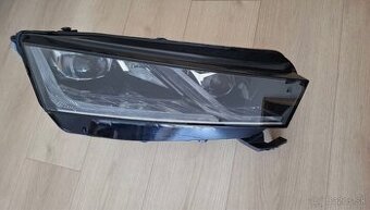 Svetlo Škoda Octavia 4