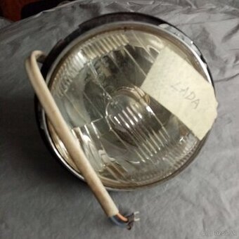 Predám reflektor na Ladu