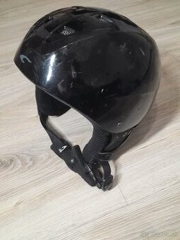 Lyžiarska prilba Carrera M