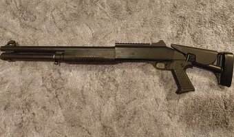 Airsoftova zbraň brokovnica M56DL