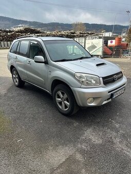 Toyota rav4 2005 nafta 2.0d-4d