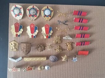 Predám odznaky 7