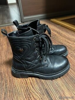 Kotníkové vyteplené topánky veľ.33