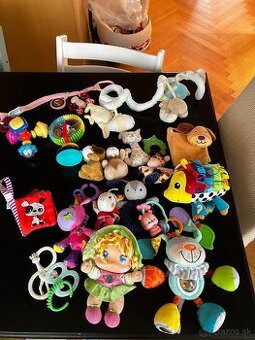 Balík hračiek pre bábätko