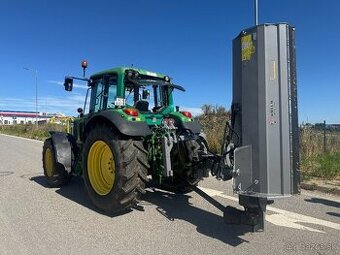 Priekopový mulčovač za traktor so šírkou 240 cm